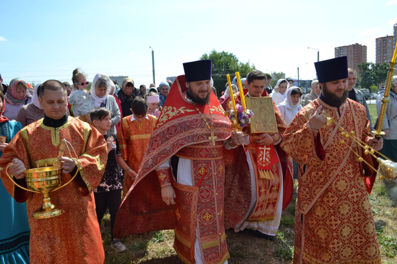 Престольный праздник прихода иконы Божией Матери "Неупиваемая Чаша" (18.05.24)