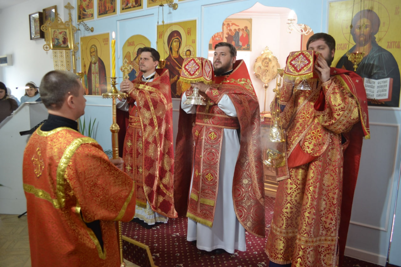 Престольный праздник прихода иконы Божией Матери "Неупиваемая Чаша" (18.05.24)