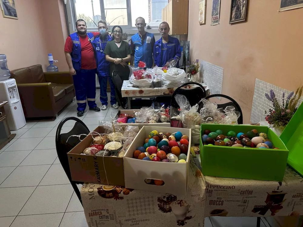 Свет Христов в делах любви: пасхальные поздравления от храма в честь иконы Божией Матери «Неупиваемая Чаша»