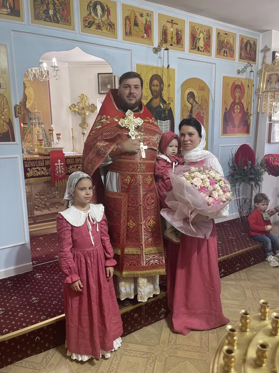 Неделя святых жен-мироносиц (04.05.2025): праздник верности и любви