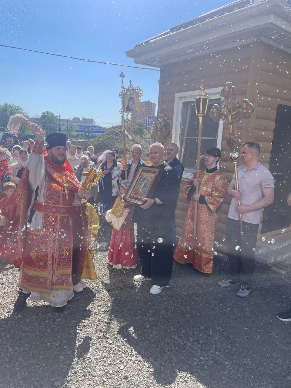 Неделя святых жен-мироносиц (04.05.2025): праздник верности и любви