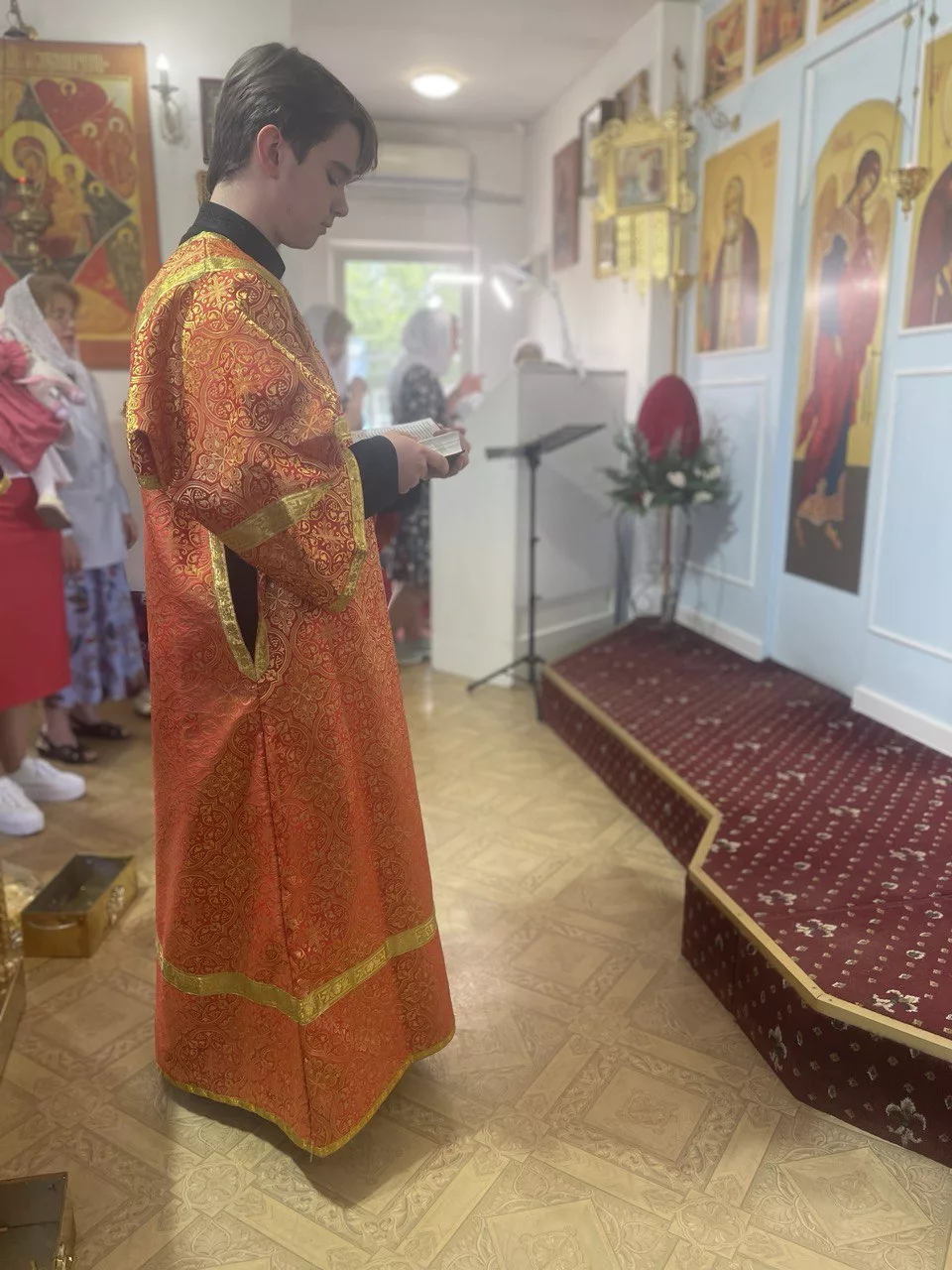Неделя святых жен-мироносиц (04.05.2025): праздник верности и любви