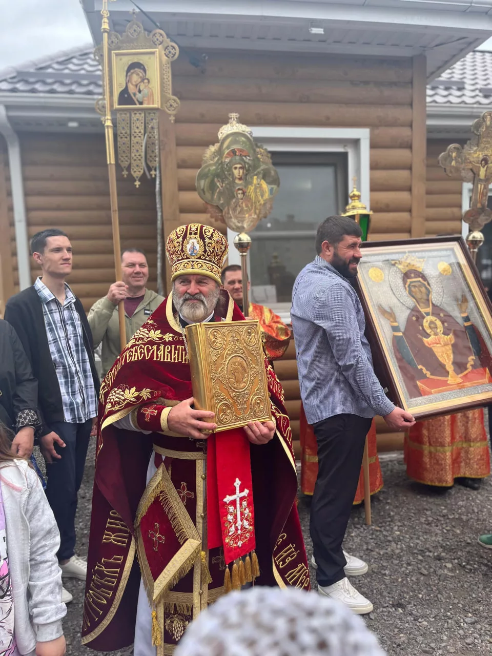 Престольный праздник храма в честь иконы Божией Матери "Неупиваемая Чаша" (18.05.2025)