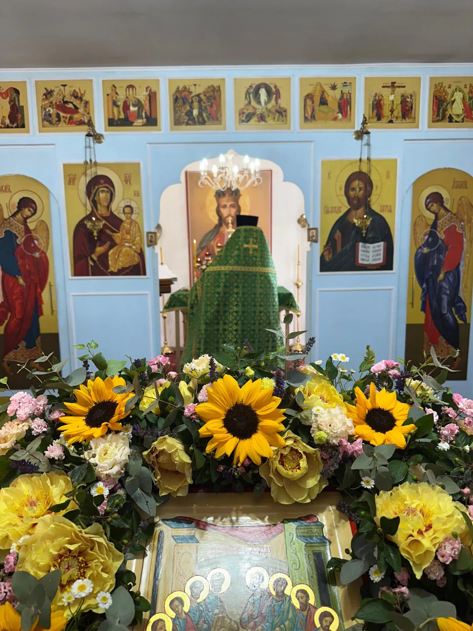 Святая Пятидесятница (день Святой Троицы) - 08.06.2025