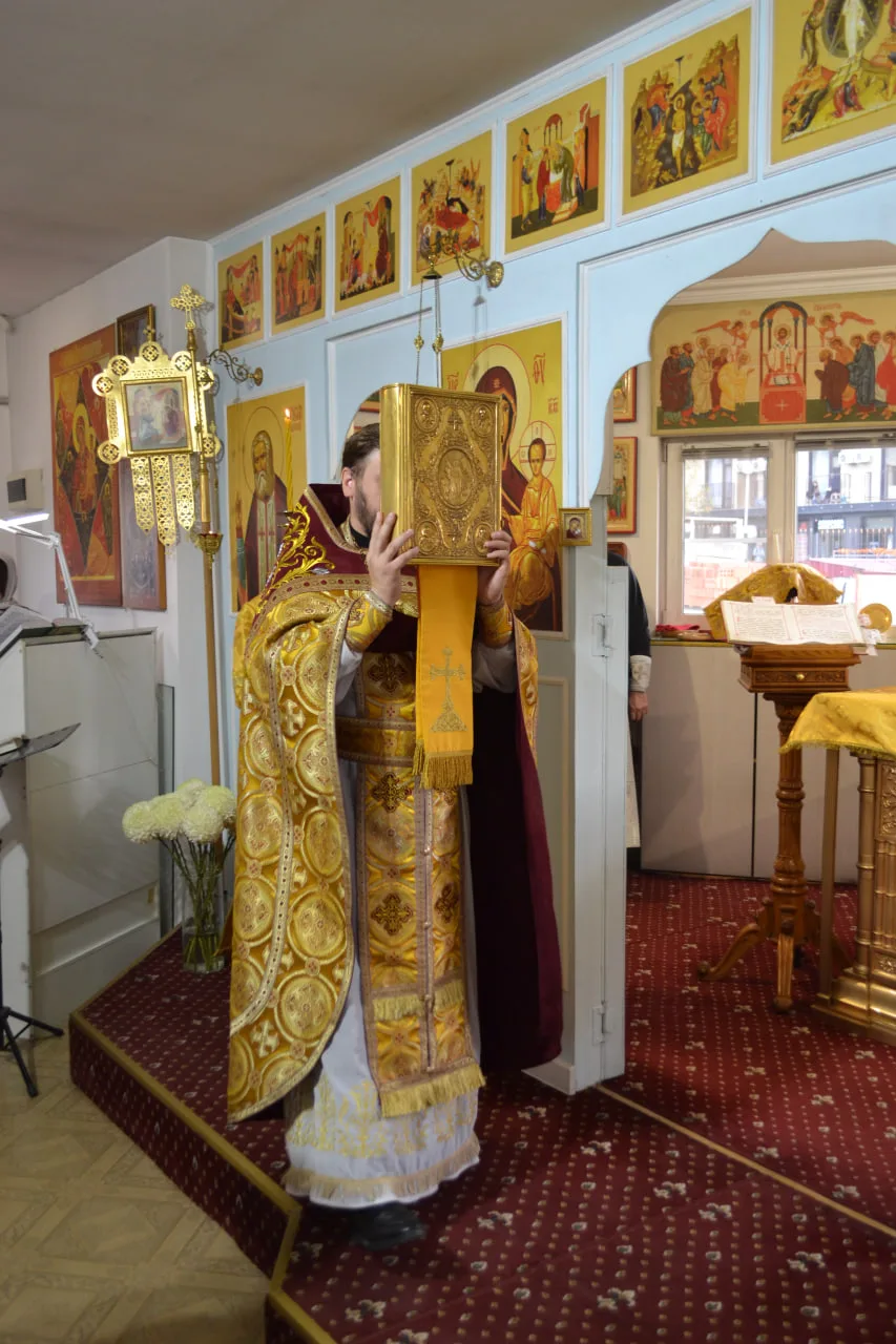 Литургия (02.11.2025) Вмч. Артемия Антиохийского и прп. Гавриила (Ургебадзе) Самтаврийского