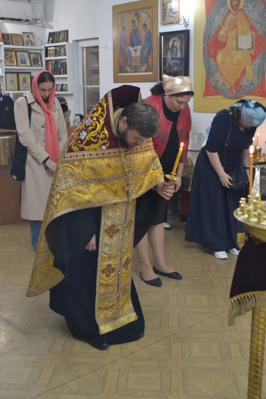 Литургия (02.11.2025) Вмч. Артемия Антиохийского и прп. Гавриила (Ургебадзе) Самтаврийского