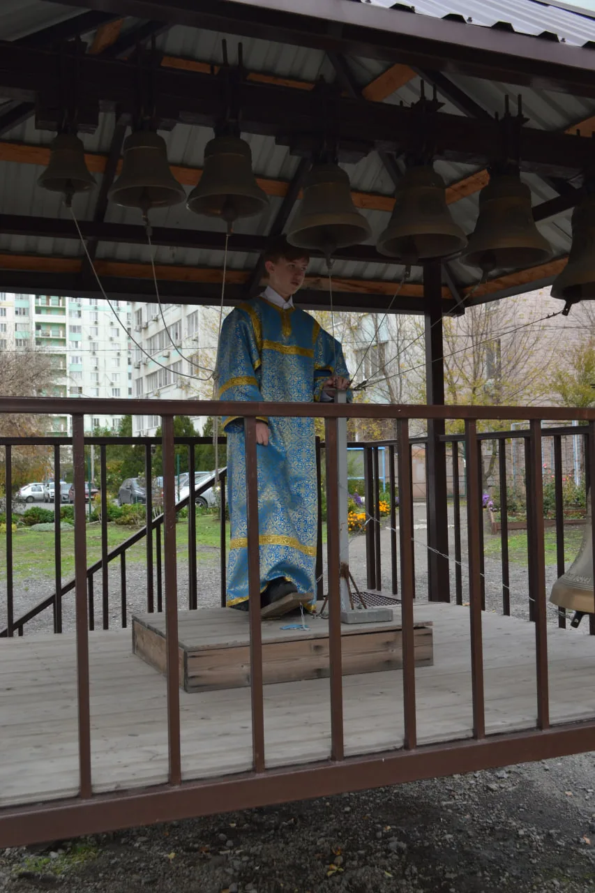 Литургия (02.11.2025) Вмч. Артемия Антиохийского и прп. Гавриила (Ургебадзе) Самтаврийского