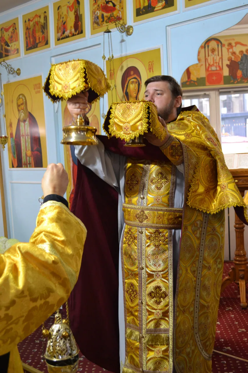 Литургия (02.11.2025) Вмч. Артемия Антиохийского и прп. Гавриила (Ургебадзе) Самтаврийского