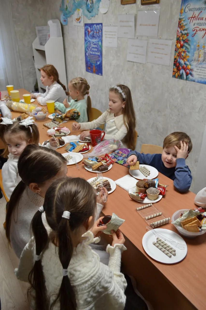 Рождественское поздравление от воспитанников воскресной школы (11.01.2026)