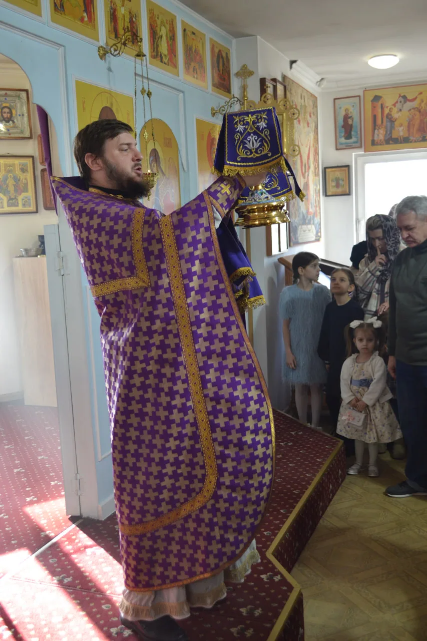 Неделя 3-я Великого поста, Крестопоклонная (15.03.2026)