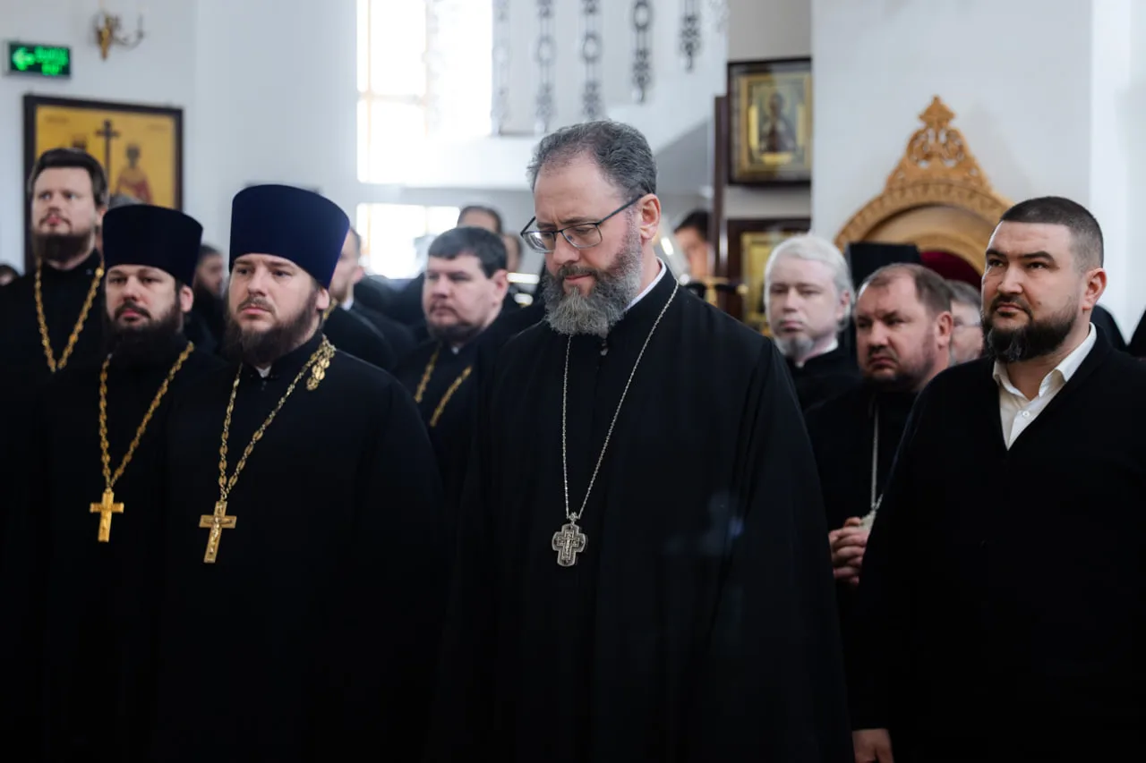 В Троицком храме Свято-Иверского монастыря совершено общее говение духовенства Ростовской-на-Дону епархии (18.03.26)