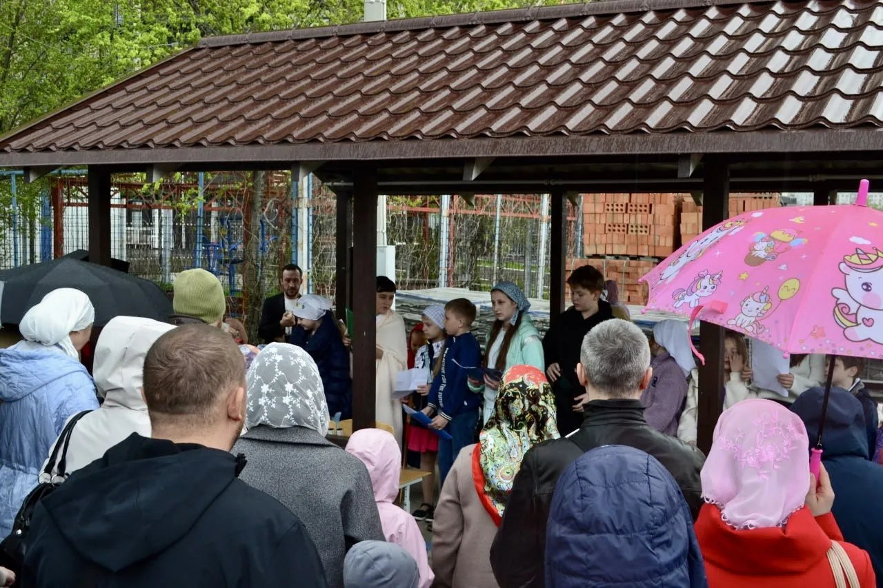 Пасхальное выступление воспитанников воскресной школы (19.04.2026)