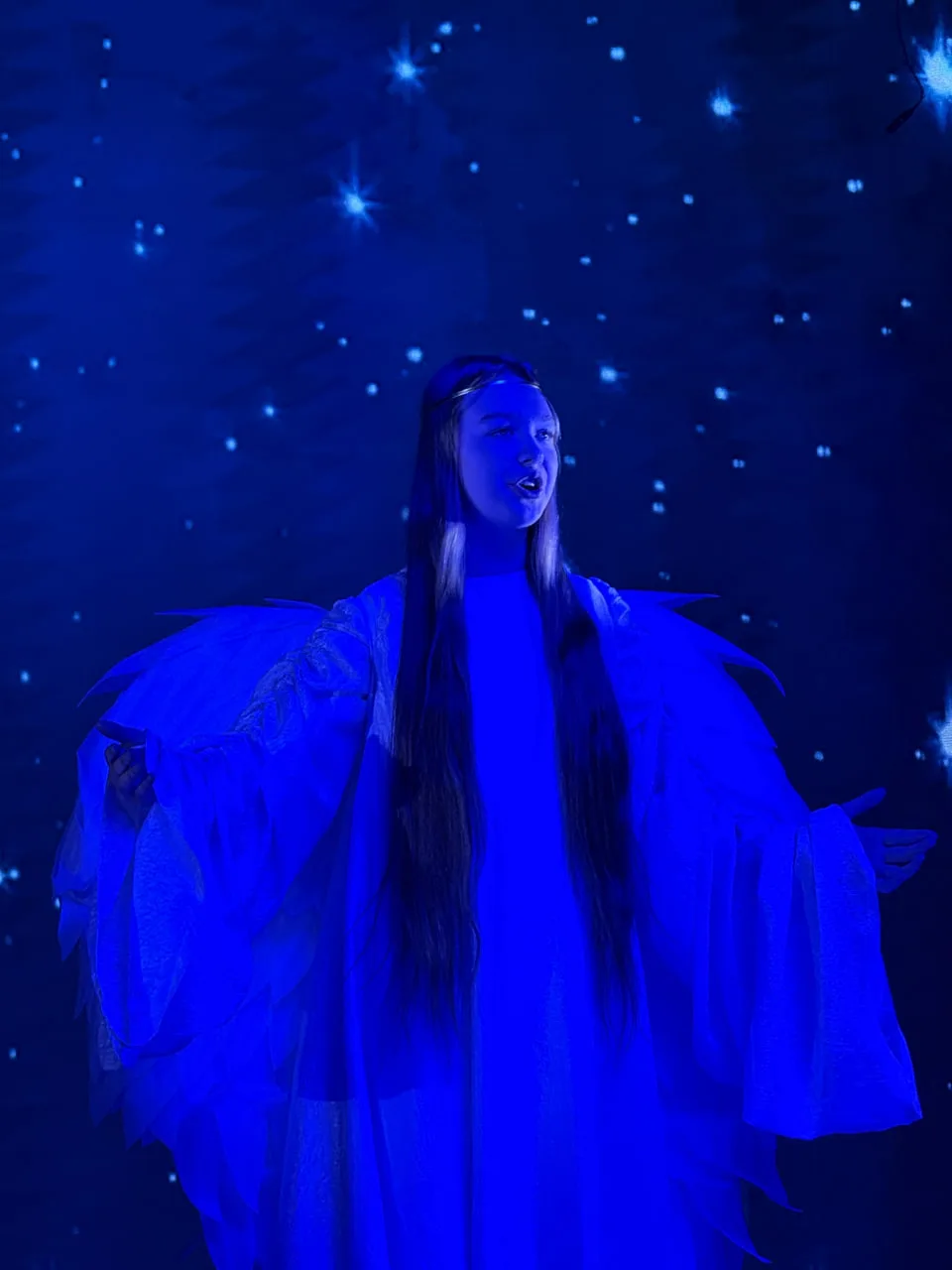 Настоятель храма "Неупиваемая Чаша" посетил праздничный пасхальный концерт в школе №115